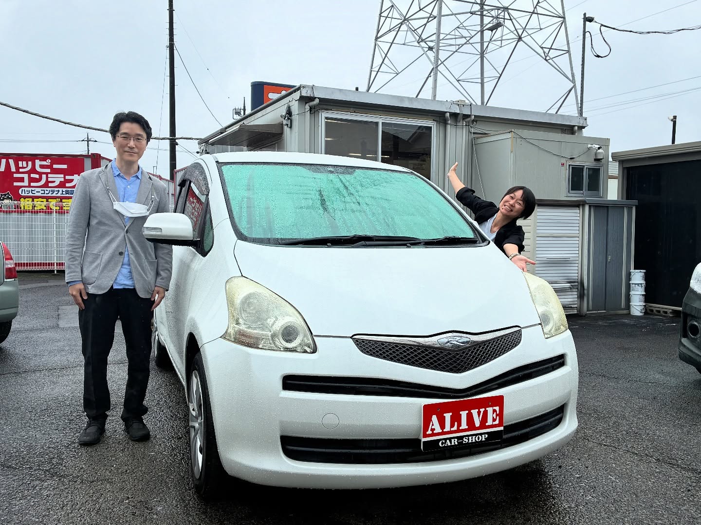 TOYOTA ラクティス　1.3Xウェルキャブ車いす仕様『Kさま』ご納車です!