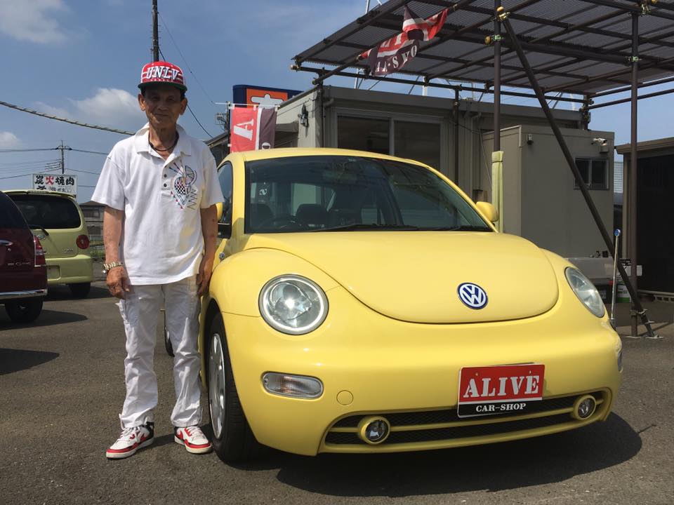Volkswagen ニュービートル『Nさま』ご納車です！