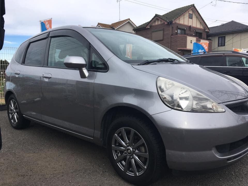 HONDA FIT 1.5T『Sさま』メンテナンスにて、ご入庫です