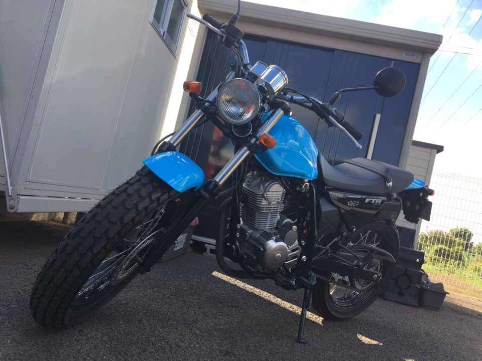 HONDA FTR『Fさま』カスタムペイントのご依頼で、ご入庫です!