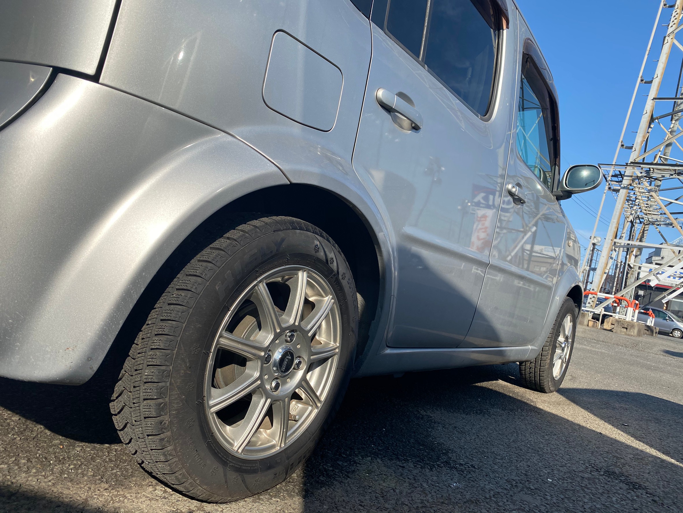 NISSAN　キューブ　『Fさま』  スタッドレス履き替え、オイル交換、オイルフィルター交換にてご入庫ありがとうございます！