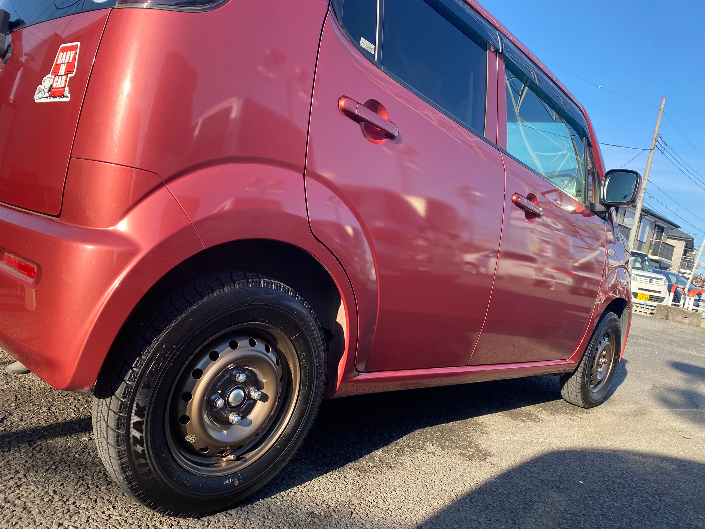 NISSAN　モコ　S  TOYOTA　アクア『Kさま』ご夫妻のお車2台分、中古で構わないので早急に！ということでそれぞれスタッドレスタイヤ、ホイールSETご用意させていただきました！