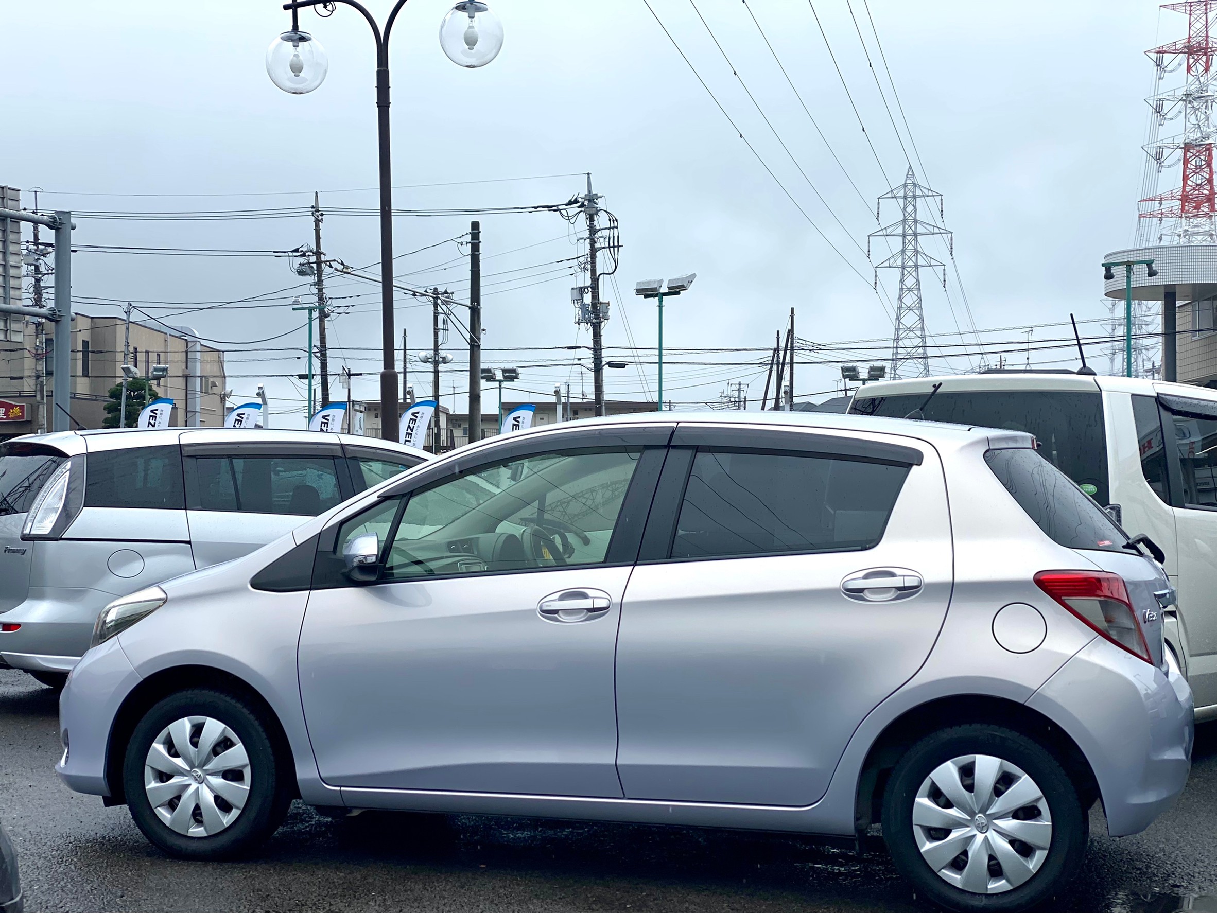 TOYOTA 　ヴィッツ『Aさま』車検にてご入庫いつもご利用ありがとうございます！