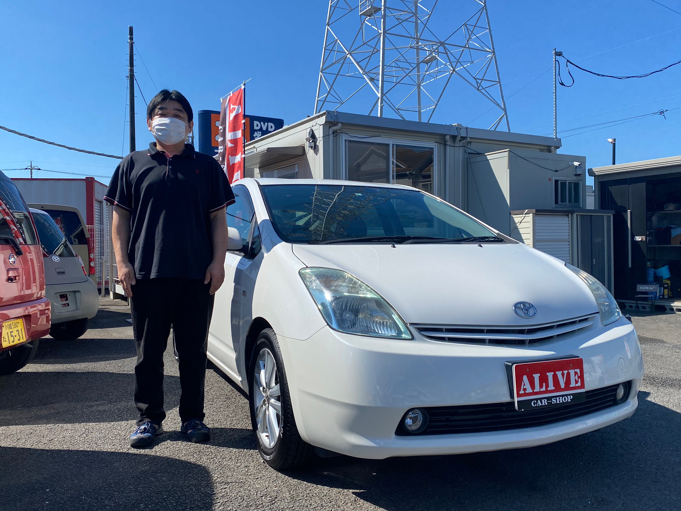 TOYOTA　プリウス　Sツーリングプレミアムセレクション『Nさま』ご納車です！