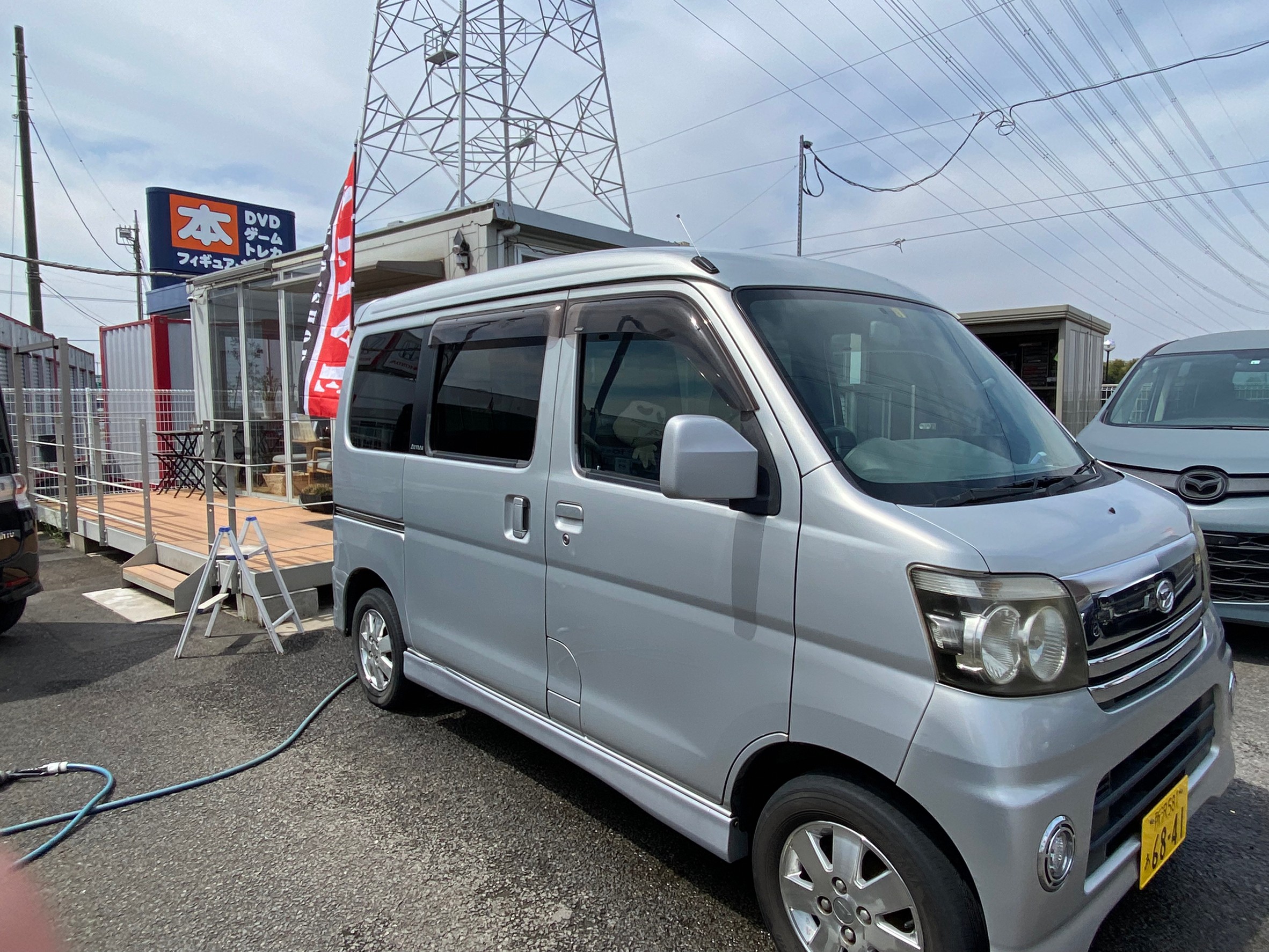 DAIHATSU　アトレーワゴン　カスタムターボRS『Hさま』エンジンチェックランプ点灯、ストップランプ不灯にてご入庫です