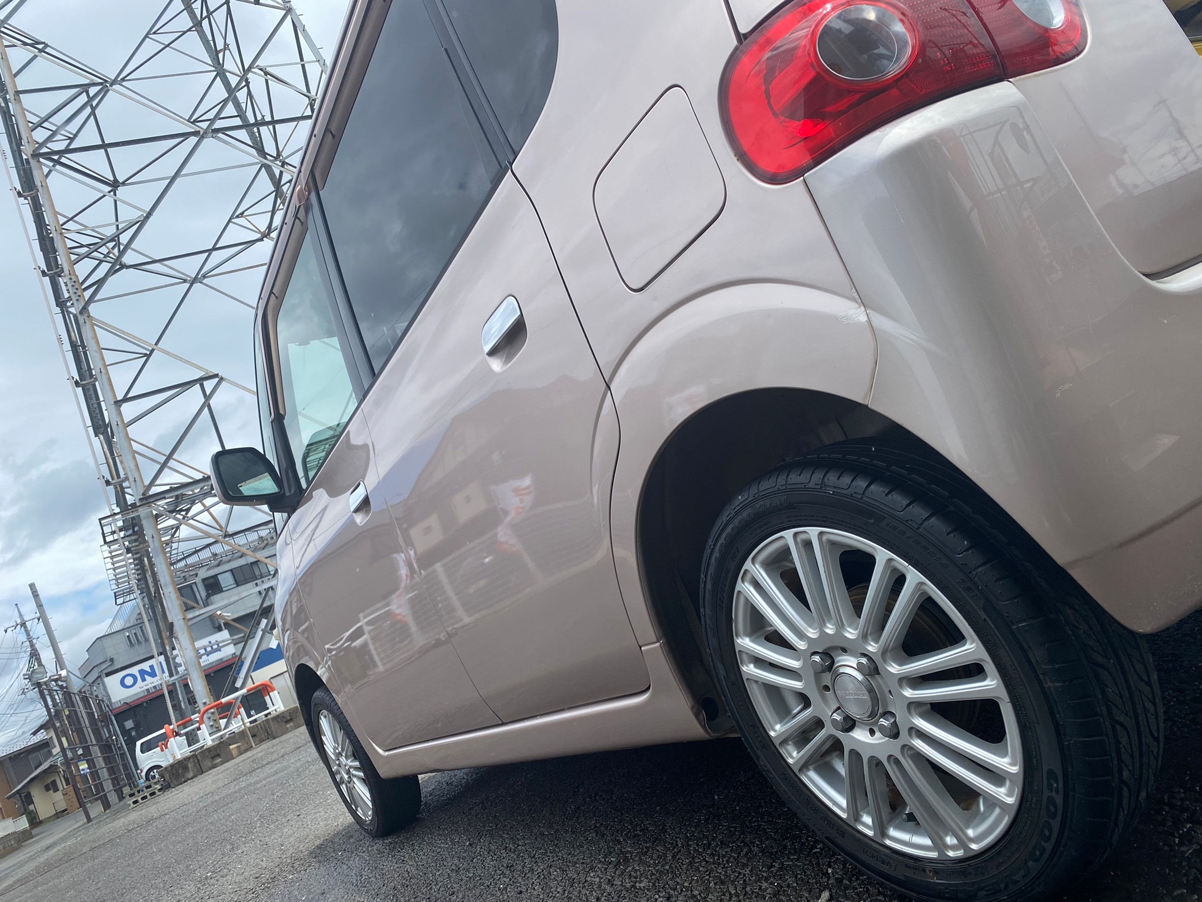 DAIHATSU タント『Yさま』  エンジンオイル、フィルター交換、ALIVEメンテナンスコートパックにてご入庫ありがとうございます。