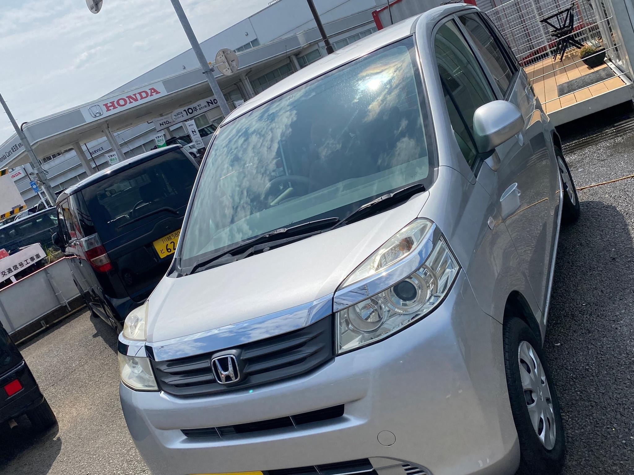 HONDA LIFE『Tさま』オイル交換にてご入庫ありがとうございます。