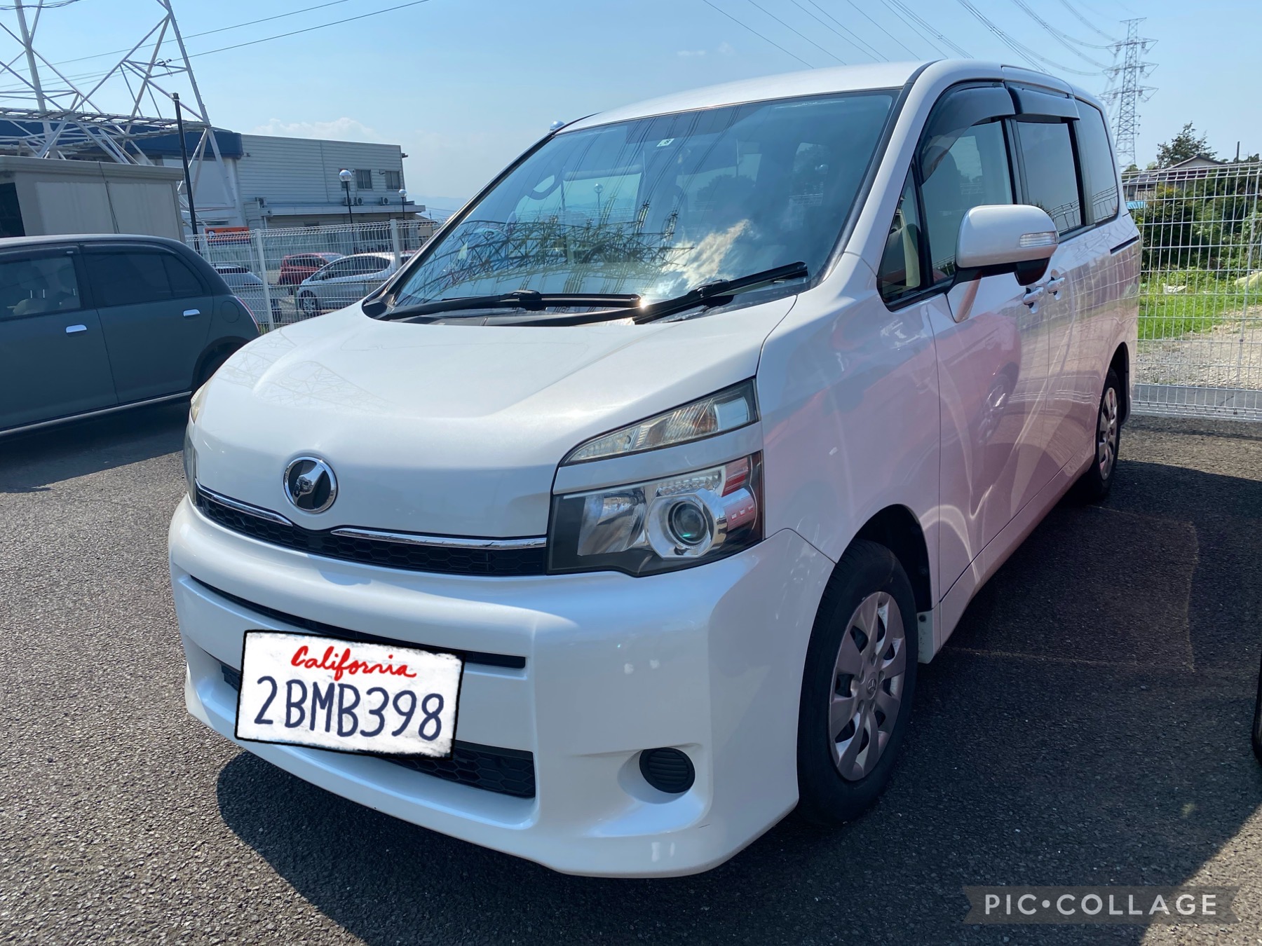 TOYOTA VOXY『Oさま』1年点検にてご入庫ありがとうございます！
