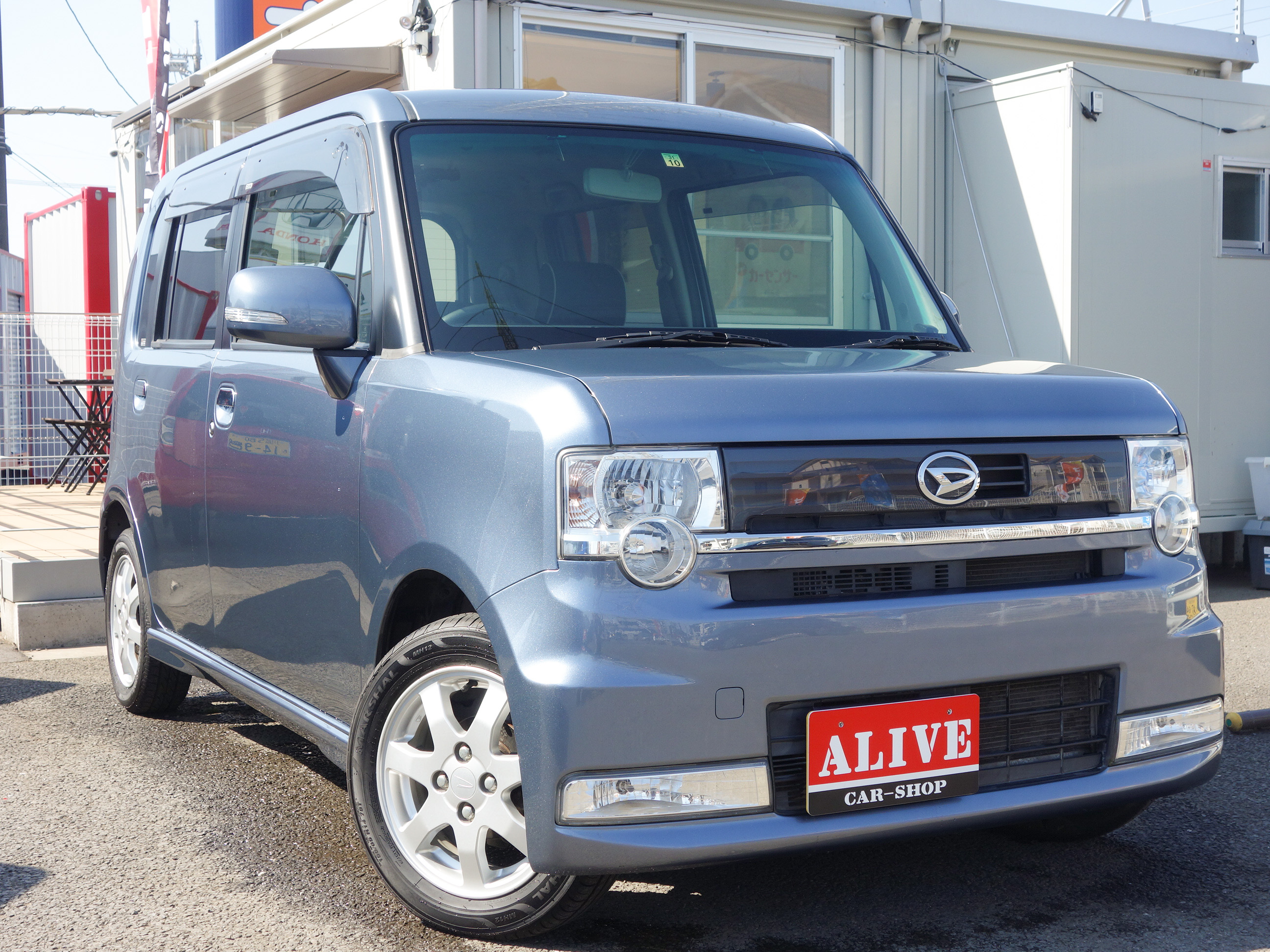 DAIHATSU　ムーブコンテ　カスタムXリミテッド　チタニウムグレーメタリック