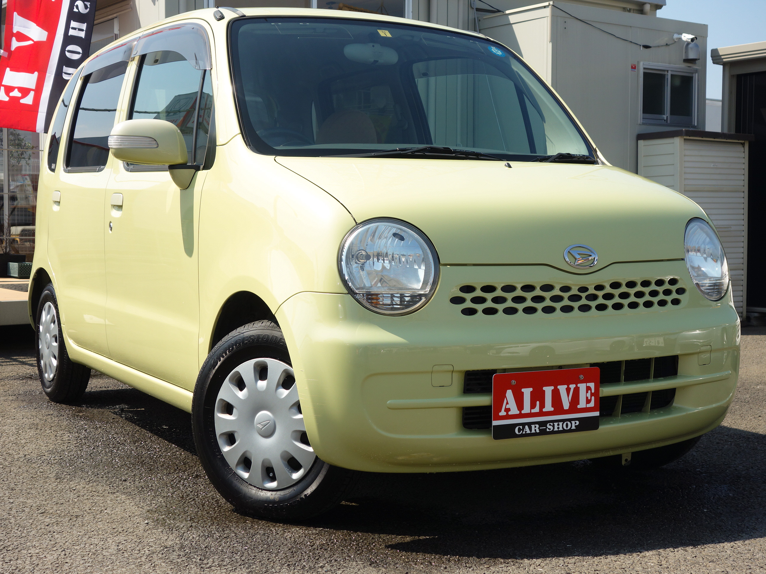 DAIHATSU　ムーブラテ　X
